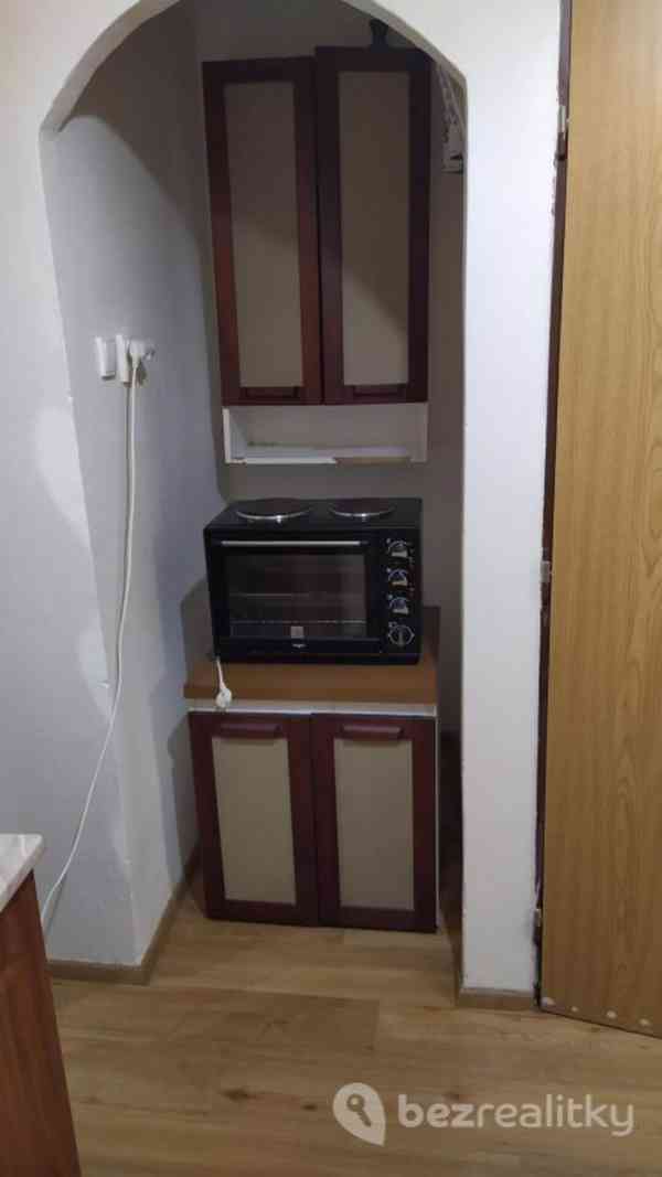 Pronájem bytu - Garsoniéra - foto 6