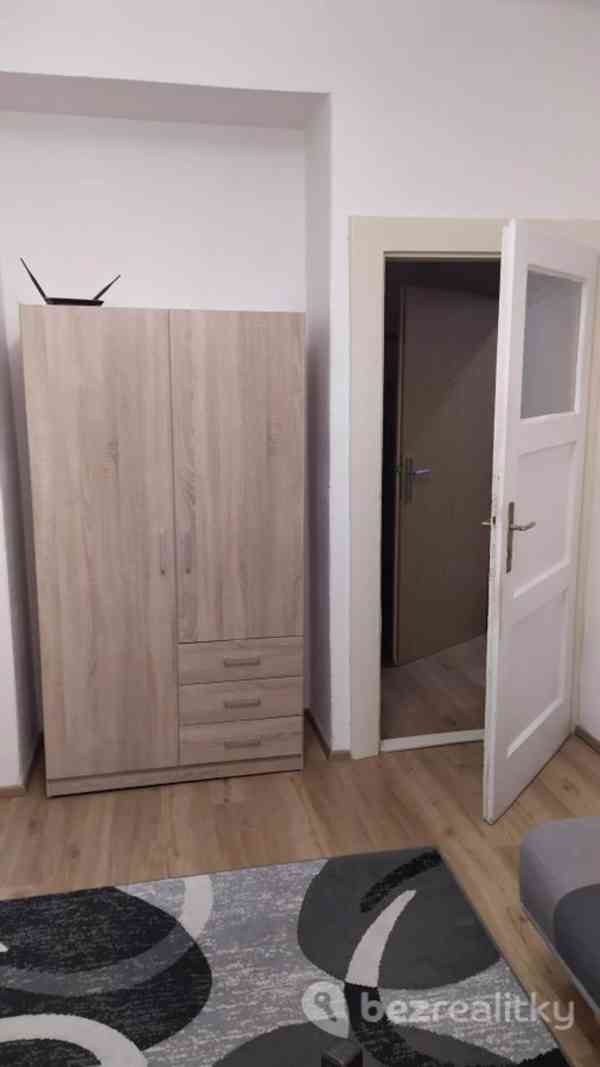 Pronájem bytu - Garsoniéra - foto 2