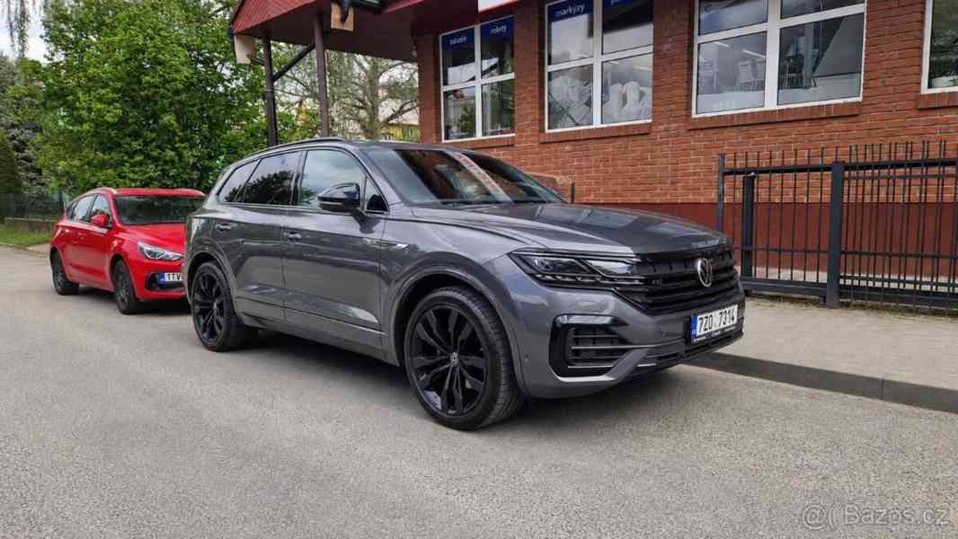 Volkswagen Touareg 3,0   12/2021 86 tis. km - foto 2
