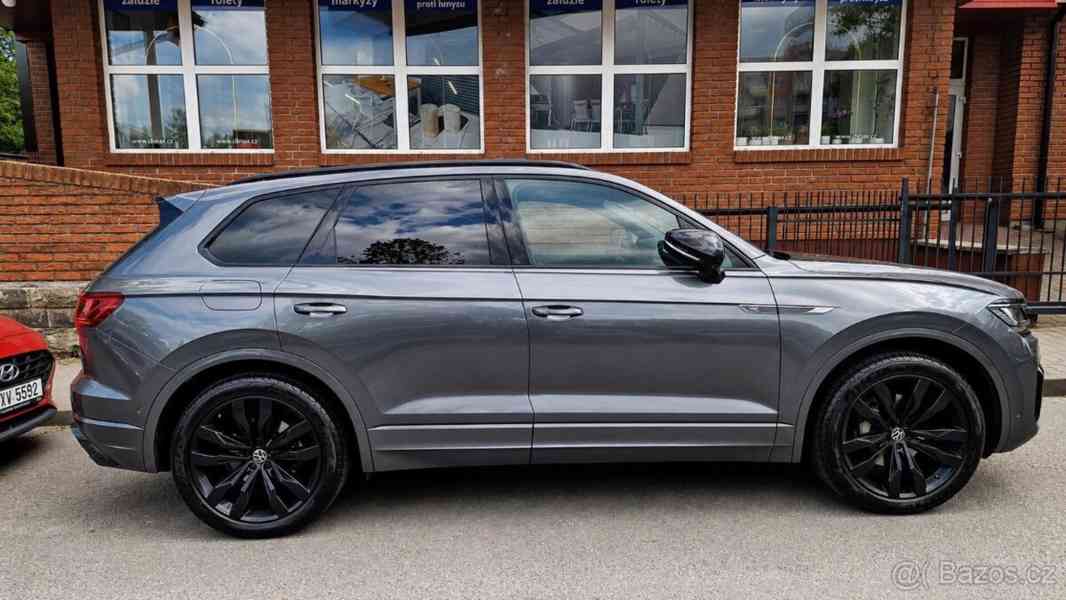 Volkswagen Touareg 3,0   12/2021 86 tis. km - foto 3