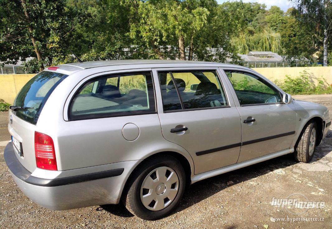 Škoda Octavia Combi 1.6 benzin 74 kW, rv 2000 - foto 1