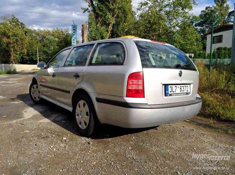 Škoda Octavia Combi 1.6 benzin 74 kW, rv 2000 - foto 4