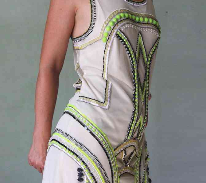 Nové smetanové šaty s korálky Miss Selfridge vel.44 - foto 10