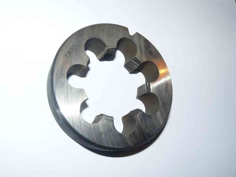 OČKO ZÁVITOVÉ ČSN 223210  M 48x2   HSS - NAREX ČR (NOVÉ) - foto 5