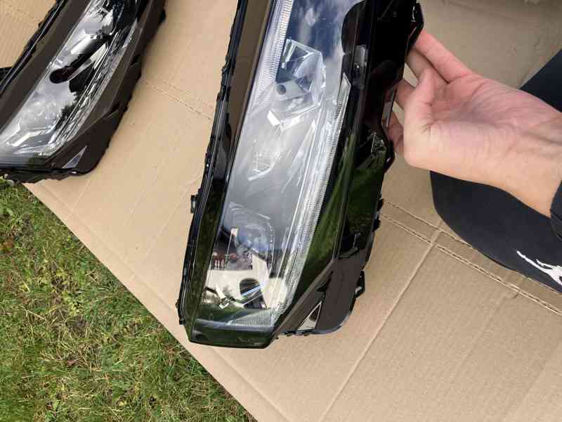 svetlo skoda scala lift FullLed prave leve svetla - foto 3