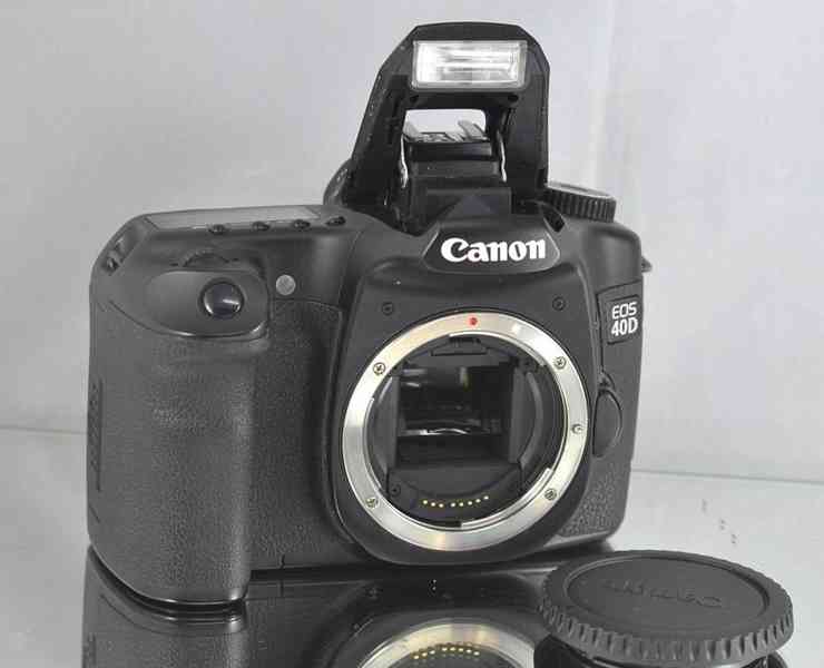Canon EOS 40D **10,1Mp CMOS**Live View* 19000 Exp. - foto 4