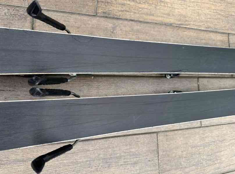 Lyže Atomic Caroon DR 164cm + Atomic Neox TL 12 - foto 8