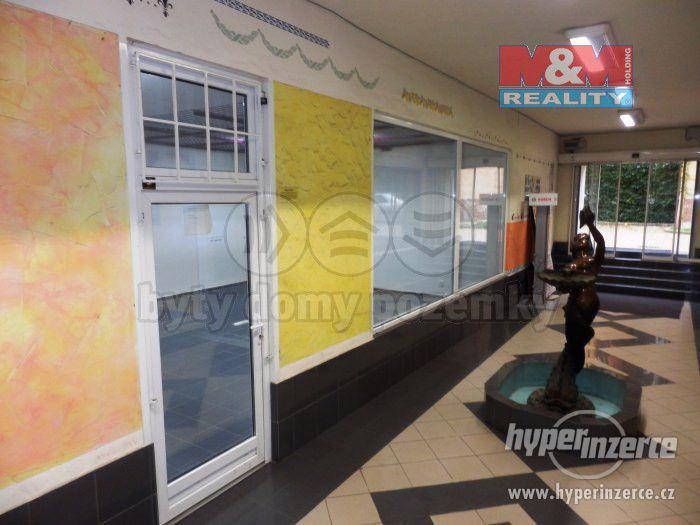 Pronájem, nebytový prostor, 48 m2, Cheb, ul. Svobody - foto 8