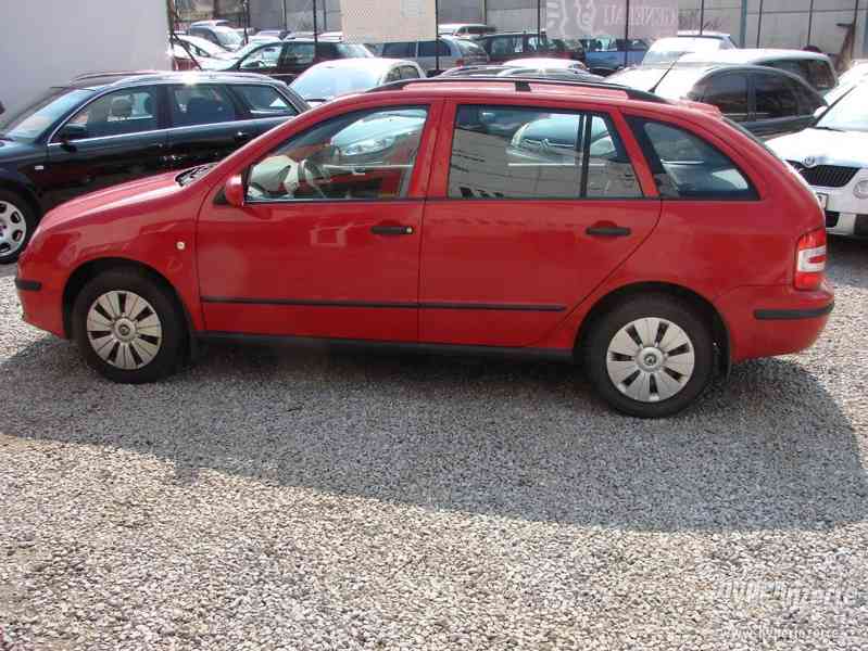 Škoda Fabia 1.2i Combi r.v.2004 1.Maj.Koup.ČR - foto 2