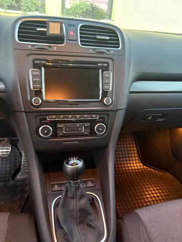 Volkswagen Golf 1,6   TDI | Style | 77 kW | 2011 - foto 10