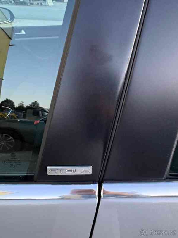 Volkswagen Golf 1,6   TDI | Style | 77 kW | 2011 - foto 14