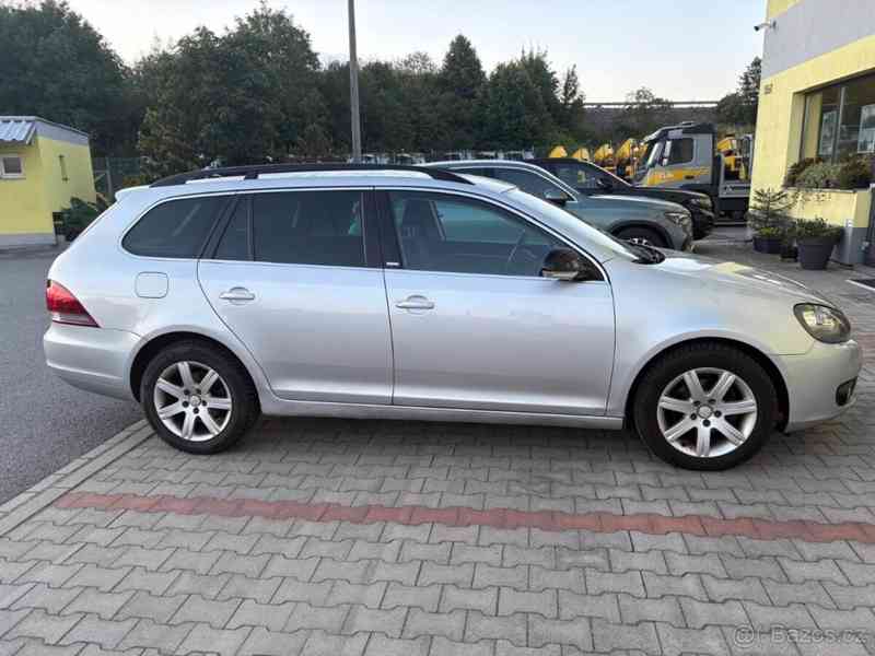 Volkswagen Golf 1,6   TDI | Style | 77 kW | 2011 - foto 2