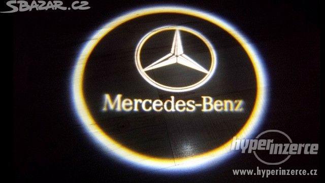 NOVE LEd osvětlení dveří se znakem Mercedes Benz - foto 1