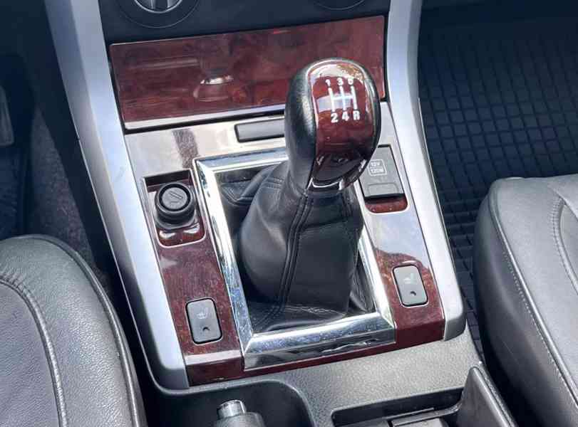 Suzuki Grand Vitara 2.0i Comfort+ benzín 103kw - foto 25