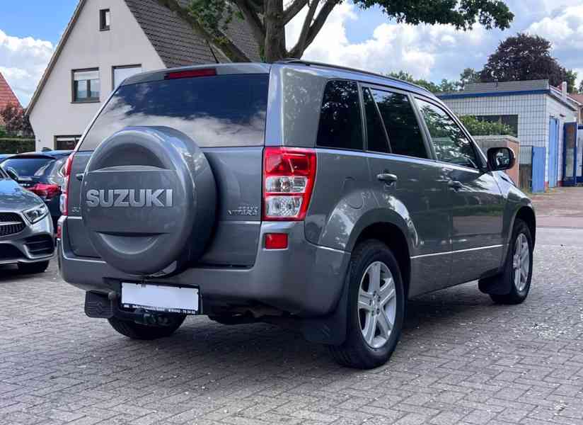Suzuki Grand Vitara 2.0i Comfort+ benzín 103kw - foto 6