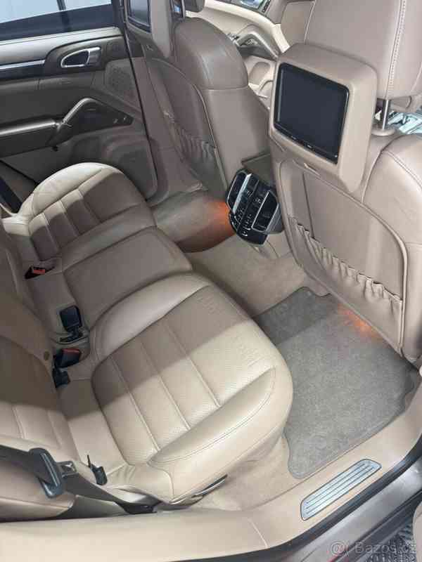 Porsche Cayenne 4,8   Turbo V8 580ps - foto 14