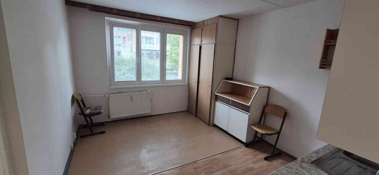 byt 1+1 - foto 3