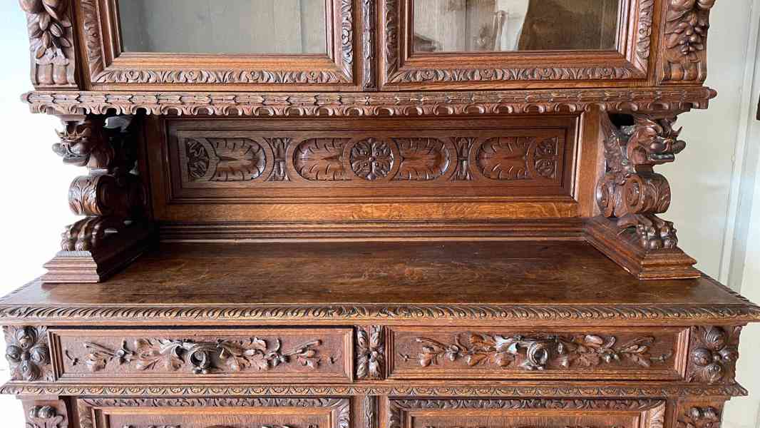 Starožitný lovecký příborník  - foto 6