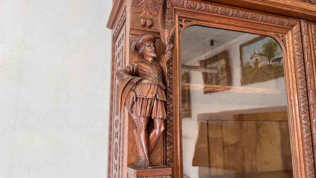 Starožitný lovecký příborník  - foto 9