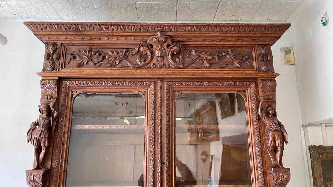 Starožitný lovecký příborník  - foto 5