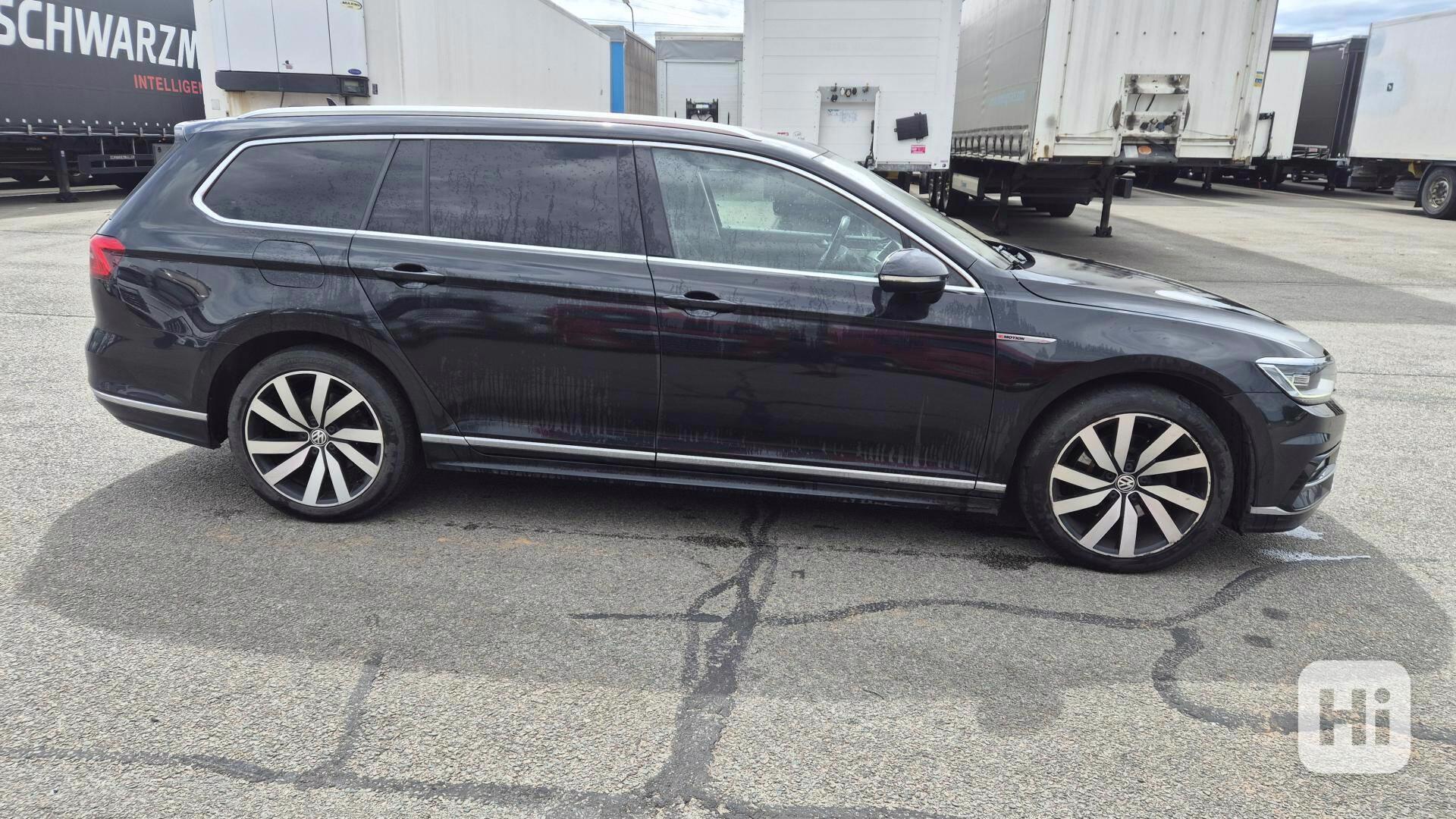 VOLKSWAGEN Passat  Variant 2.0 TDI DSG - foto 1