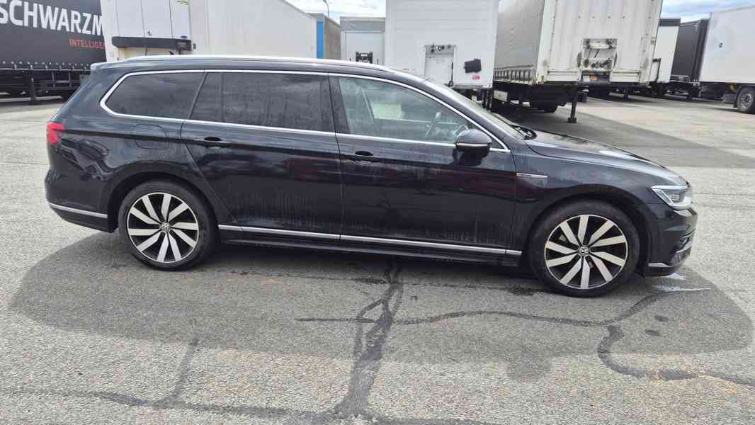VOLKSWAGEN Passat  Variant 2.0 TDI DSG - foto 1