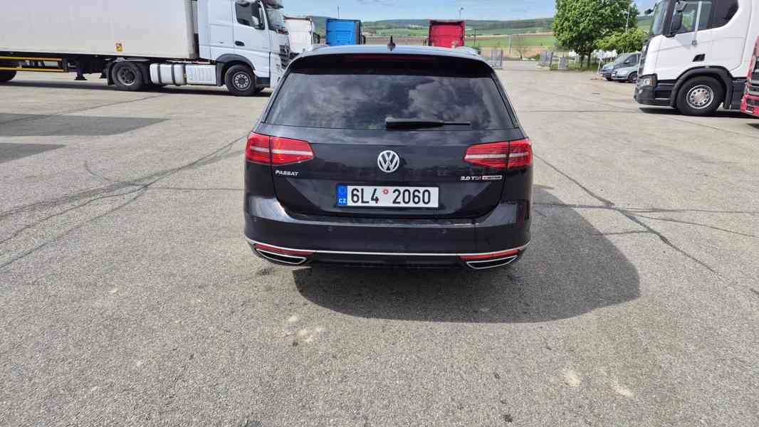 VOLKSWAGEN Passat  Variant 2.0 TDI DSG - foto 8