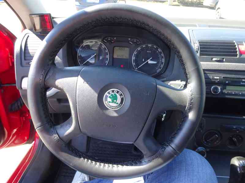 Škoda Octavia 1.9 TDI Combi r.v.2008 (77 KW) ČR - foto 10
