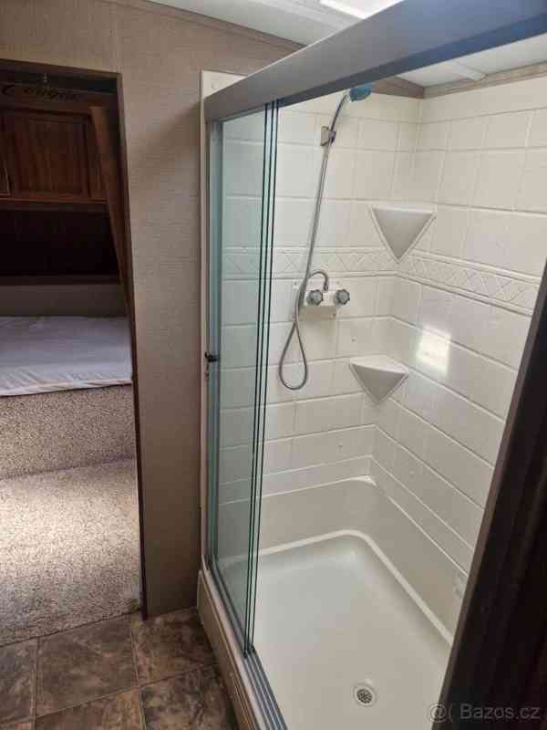  karavan Keystone Cougar 28RLS - foto 17