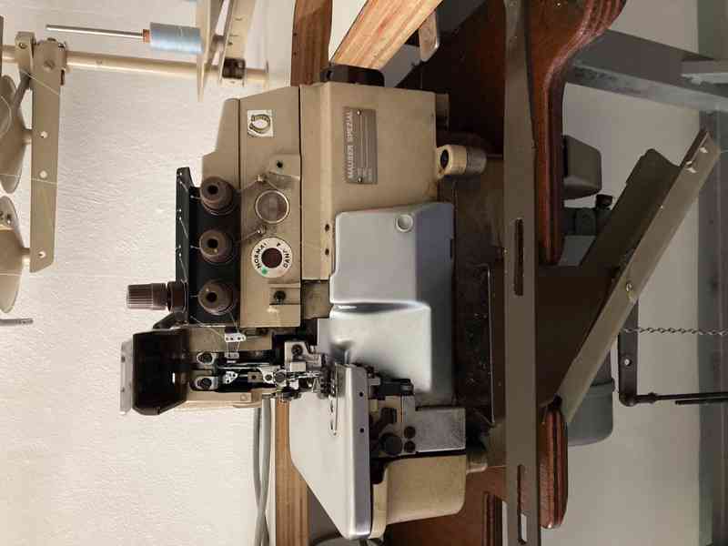 Overlock, 4nitný, 380V - bazar - Hyperinzerce.cz