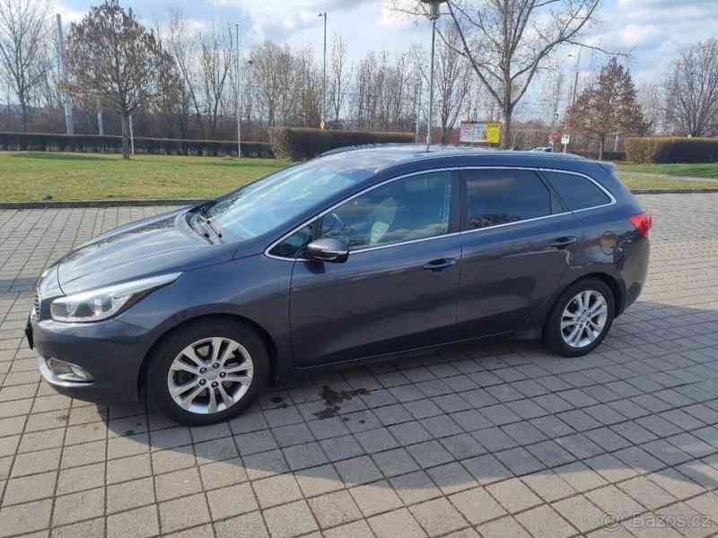 Kia Ceed SW 1,6 - foto 18