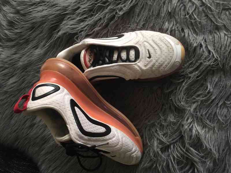 Tenisky Nike Air Max 720 vel.36,5 - foto 4