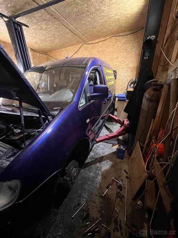 Volkswagen Caddy 2,0   Maxi, TDi, r.v. 2008 - foto 9