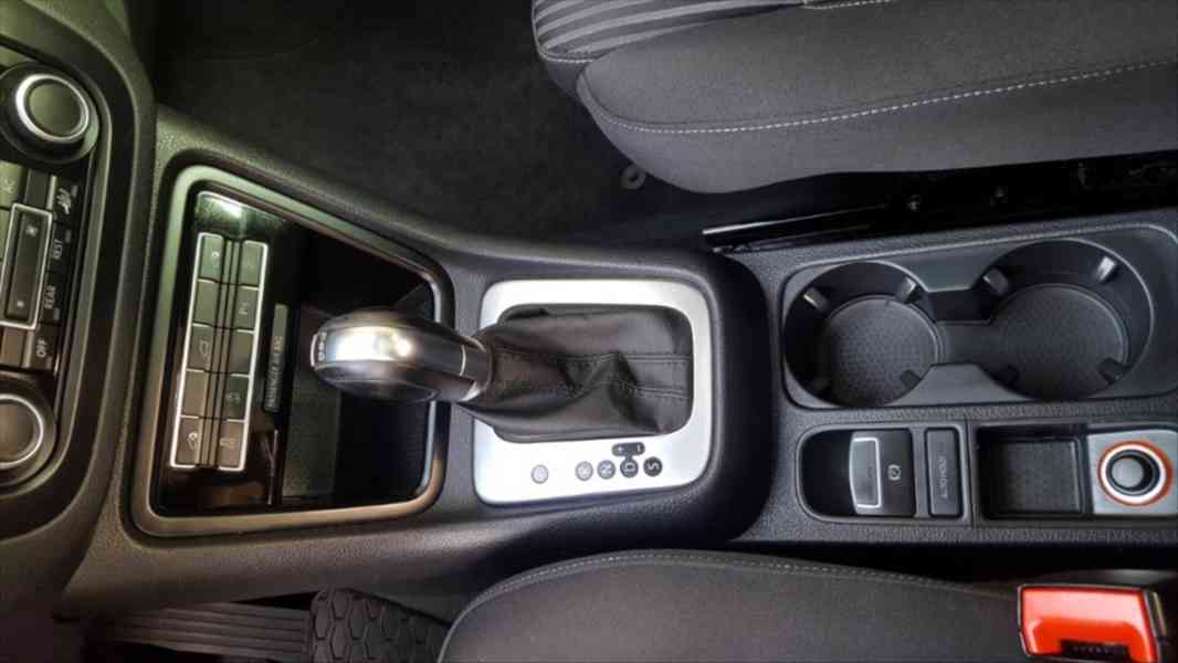 Seat Alhambra 2,0   NM 125/kw Panorama střecha - foto 5