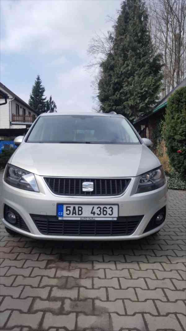 Seat Alhambra 2,0   NM 125/kw Panorama střecha - foto 1
