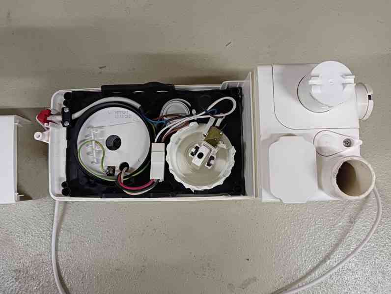 Přečerpávací stanice Grundfos Sololift2 na opravu - foto 2