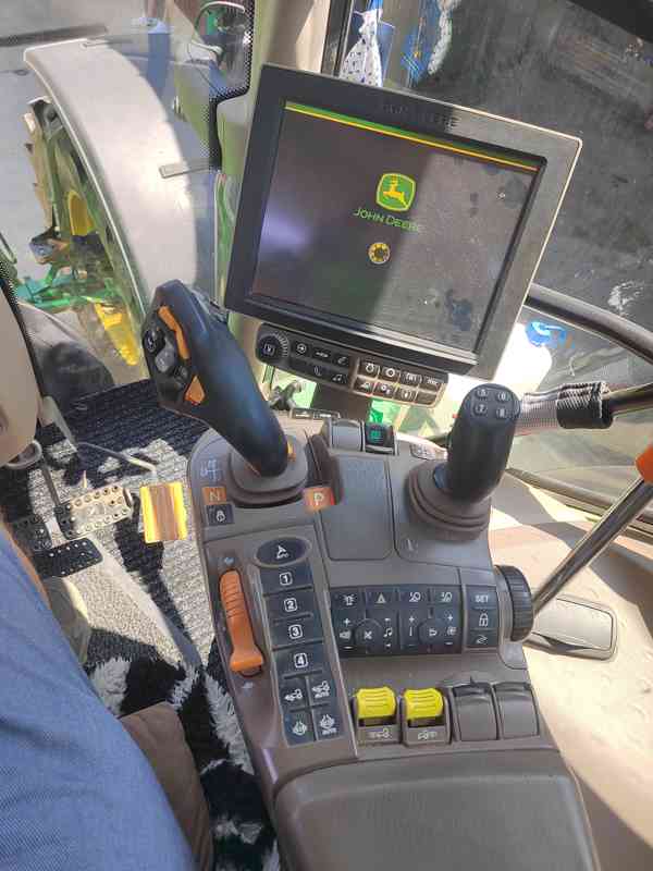 Traktor JD 6250R ULTIMATE  - foto 10