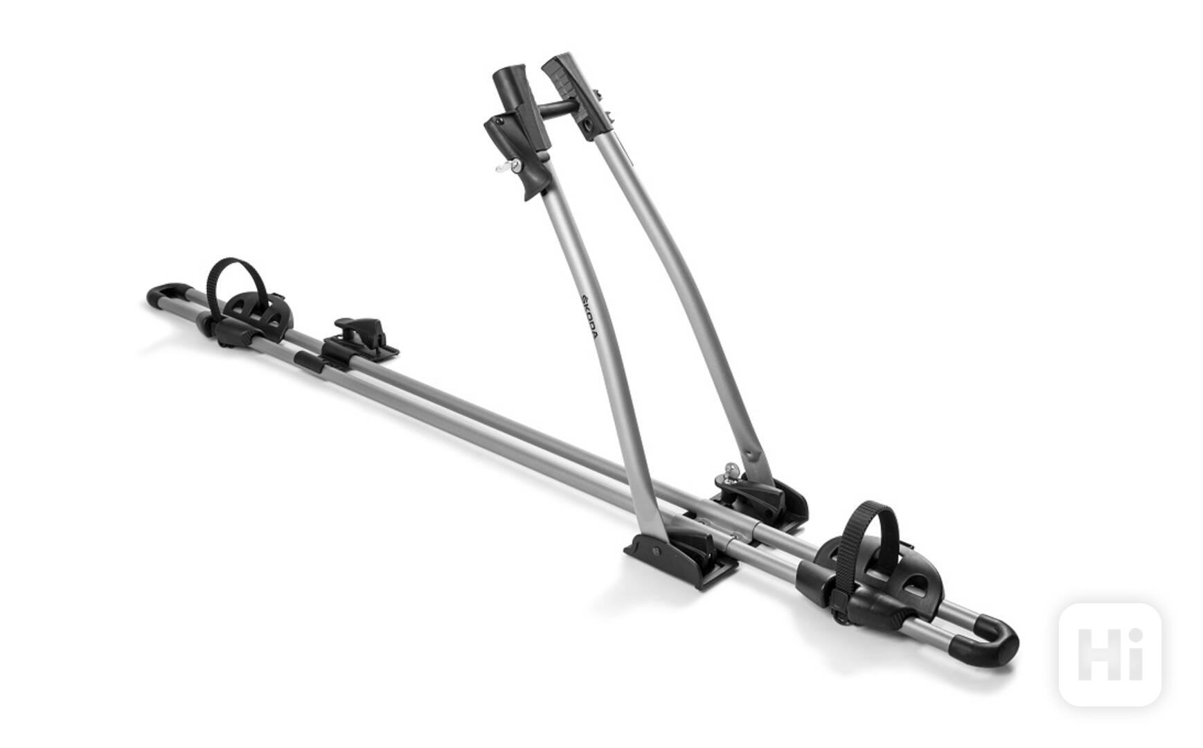 prodám 2× originální Škoda / Thule FreeRide 532 – nosič kol - foto 1
