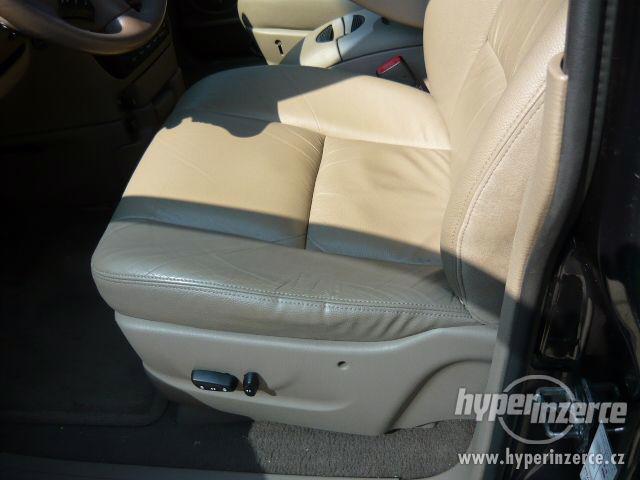 Chrysler Grand Voyager 3,3  LPG LIMITED ČR 2001 - foto 15