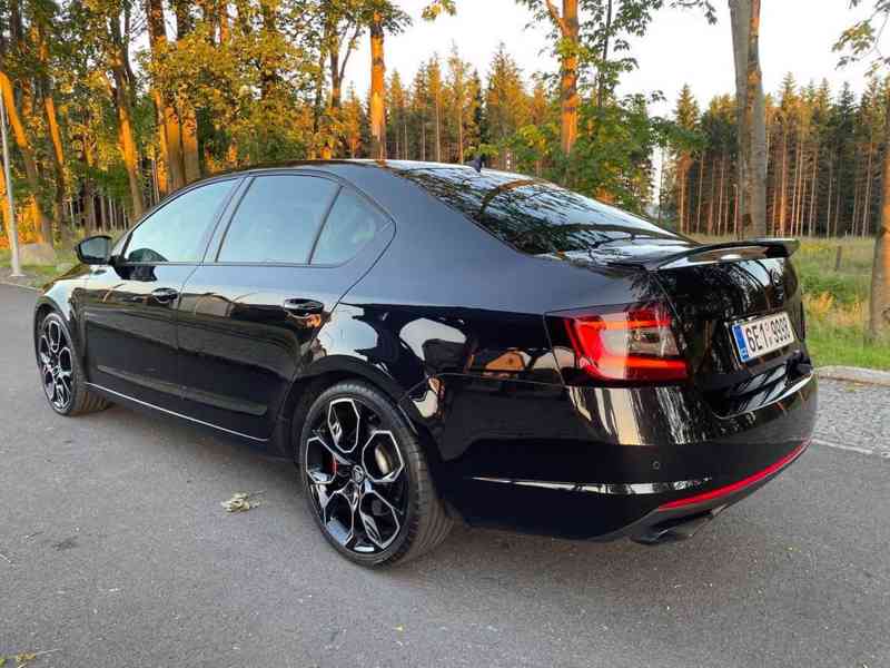 Škoda Octavia 2.0TSI RS 245 Challenge - foto 6