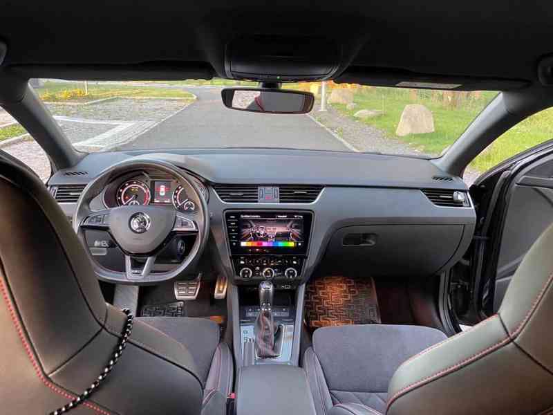 Škoda Octavia 2.0TSI RS 245 Challenge - foto 5