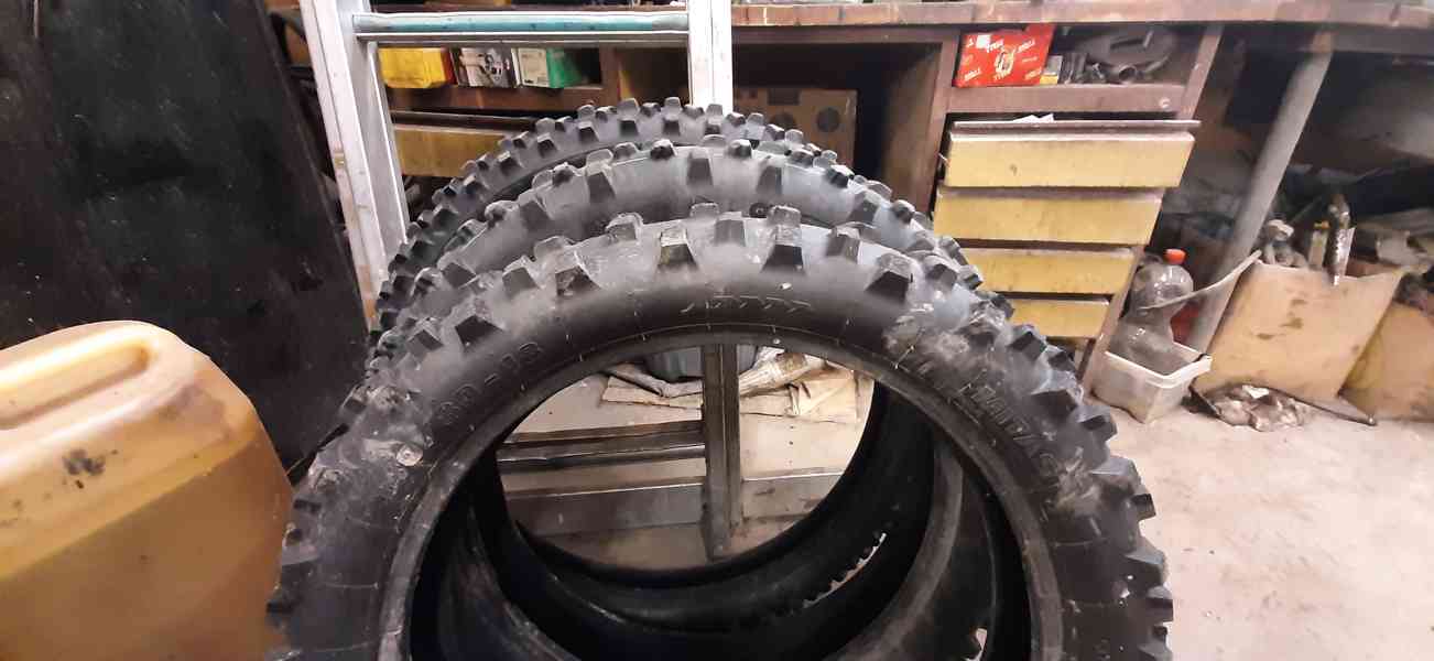 Enduro pneu 18 @ 21 - foto 3