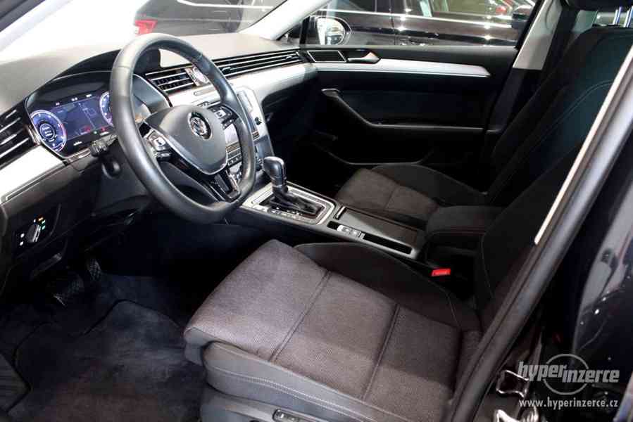 VW Passat B8 2.0 TDI DSG Active Info display 12″ - foto 25