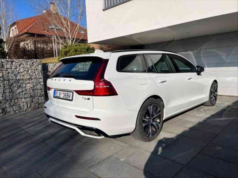 Volvo V60 2,0 T6 4x4 TwinEngine R-DESIGN 341 - foto 12