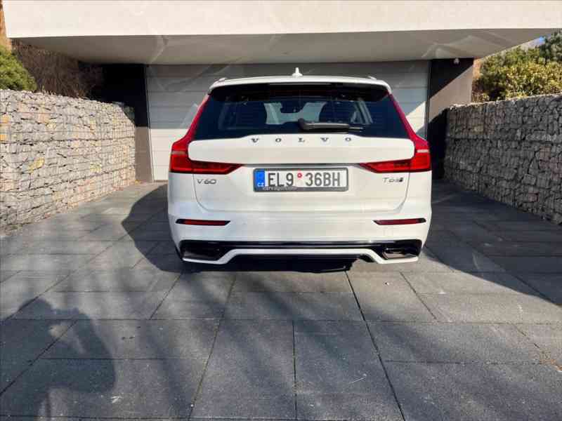 Volvo V60 2,0 T6 4x4 TwinEngine R-DESIGN 341 - foto 20