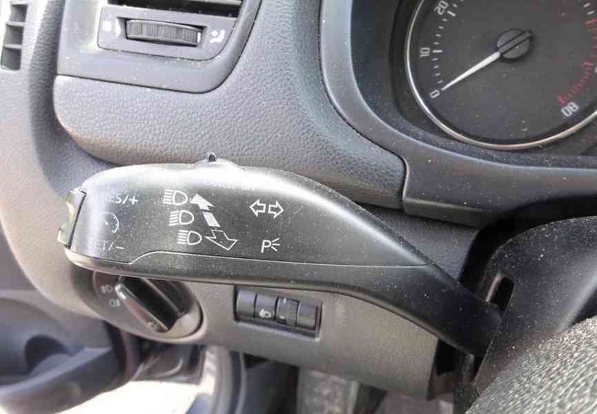 Škoda Fabia 1.2 TSI Combi r.v.2011 (63 kw) stk 12/2027 - foto 8