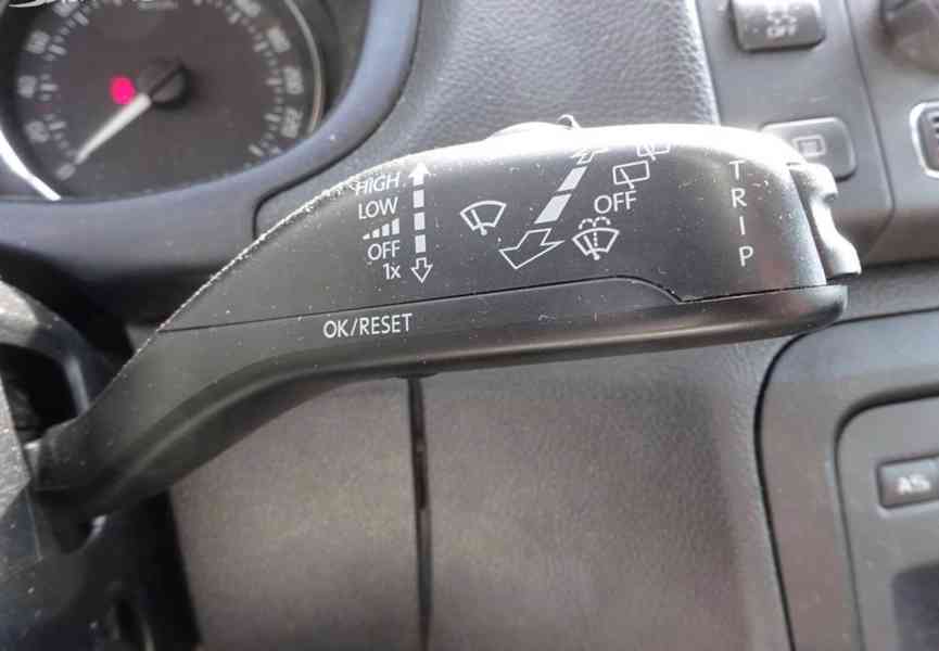Škoda Fabia 1.2 TSI Combi r.v.2011 (63 kw) stk 12/2027 - foto 9