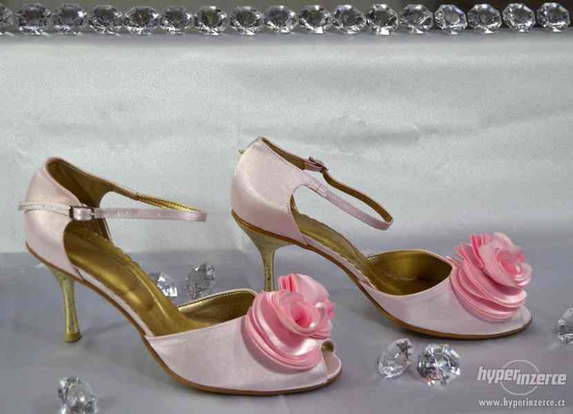 Výprodej svatební a společenská obuv - foto 3