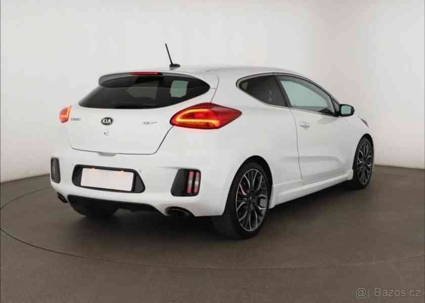 Kia Ceed 1,6   GT T-GDI 150 kW | Manuál - foto 3