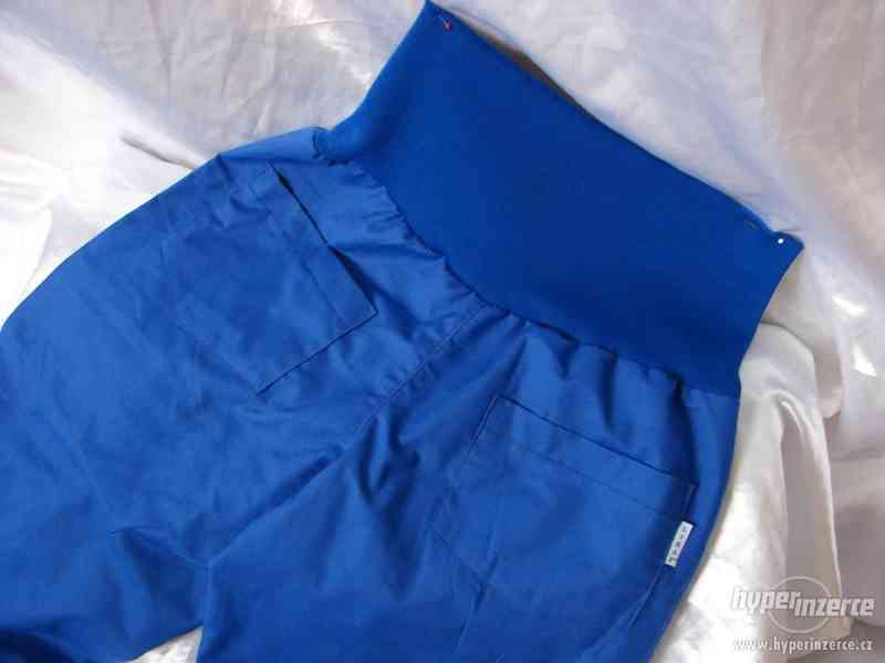 Těhotenské kalhoty bavlna modré na jaro užší nohavice - foto 1